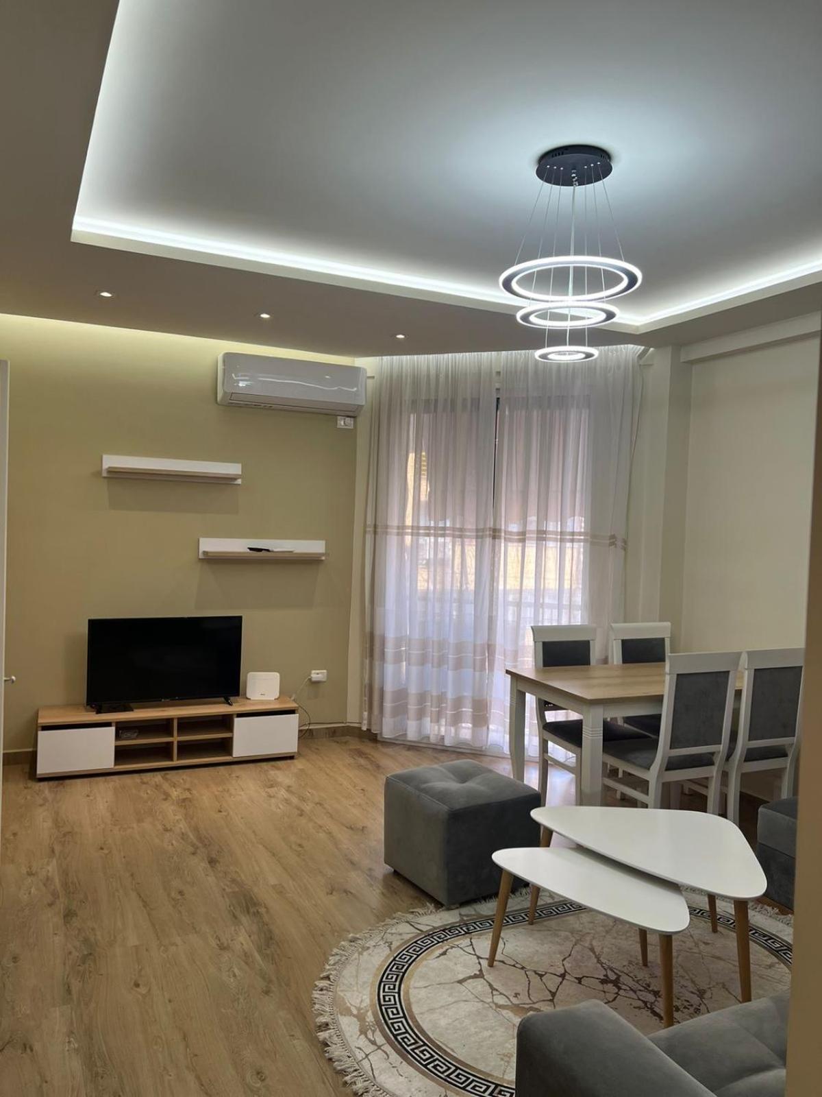 Condor Center Luxury Apartment ティラナ エクステリア 写真